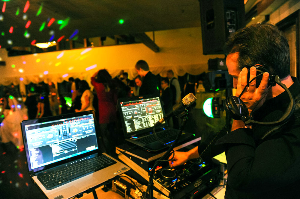 Adam the DJ, Tunes In. - SQ Productions